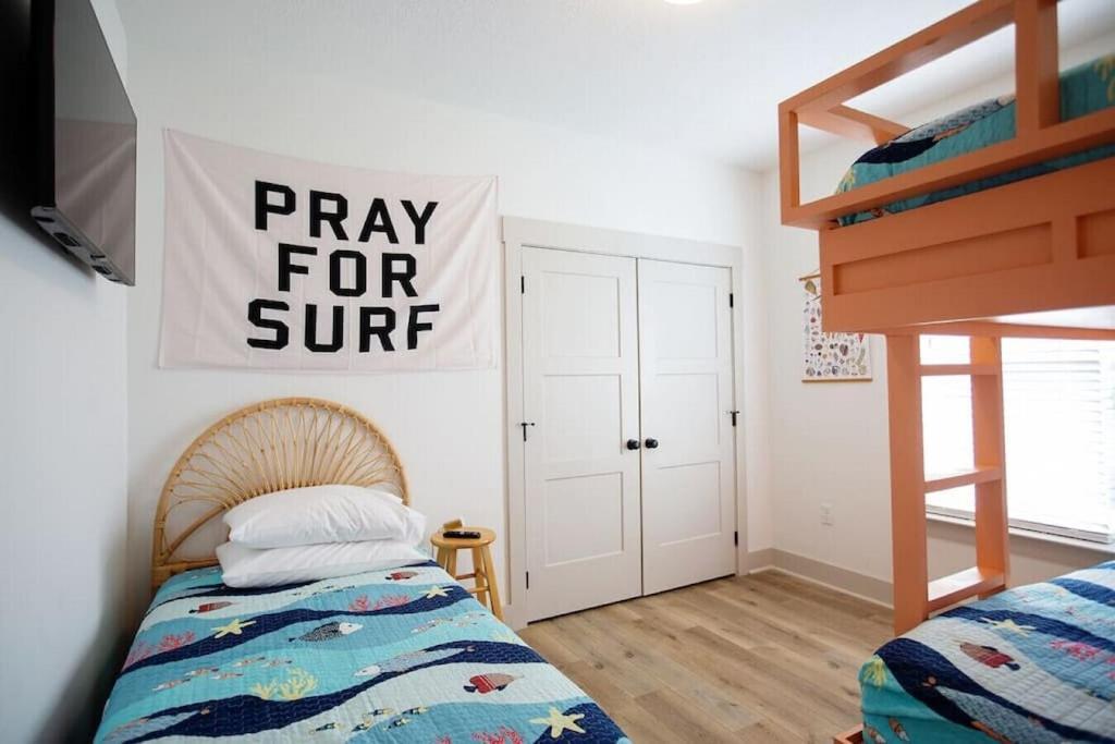 パナマシティービーチ Coral Reef - Brand New Build, Pet Friendly, Private Pool! Sleeps 9!ヴィラ エクステリア 写真