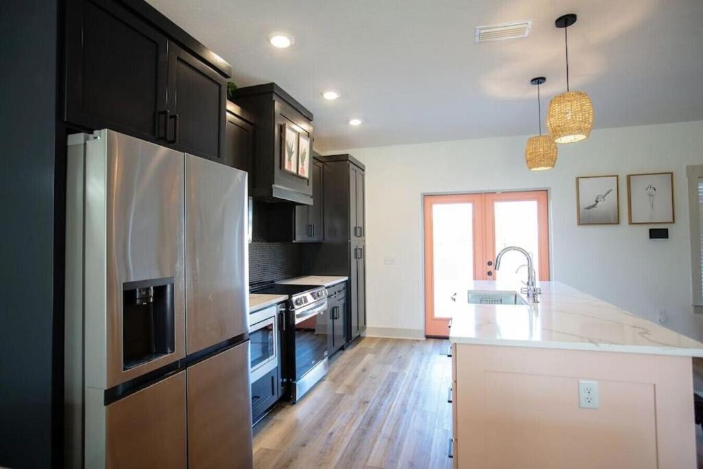 パナマシティービーチ Coral Reef - Brand New Build, Pet Friendly, Private Pool! Sleeps 9!ヴィラ エクステリア 写真